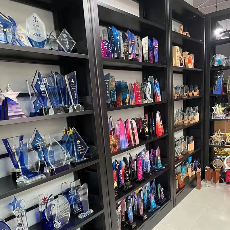 Crystal Trophy Factory