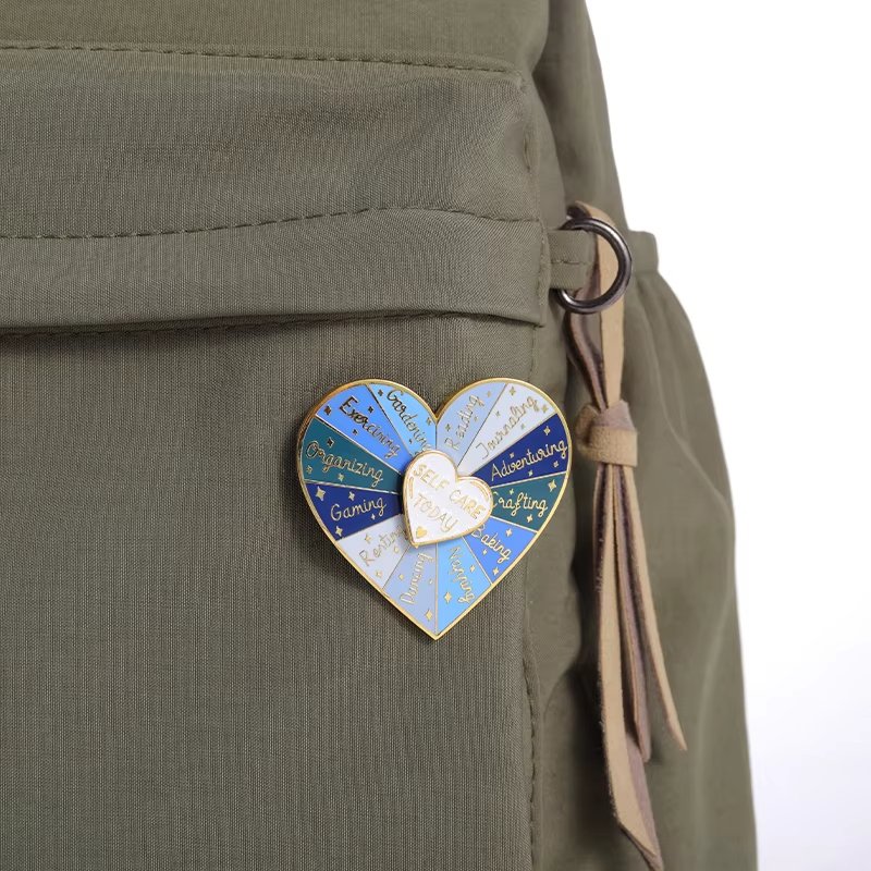 Heart badge 98-2