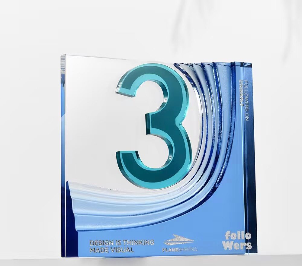 Annual trophy 01