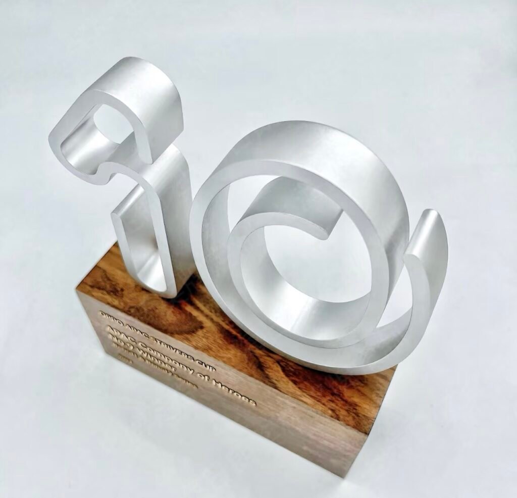 Company annual trophy 02