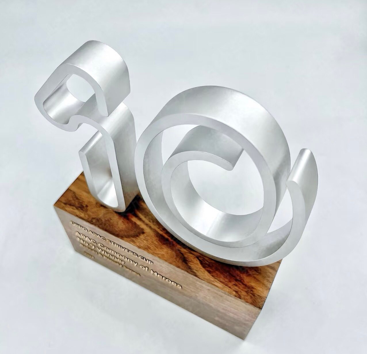 Company annual trophy 02
