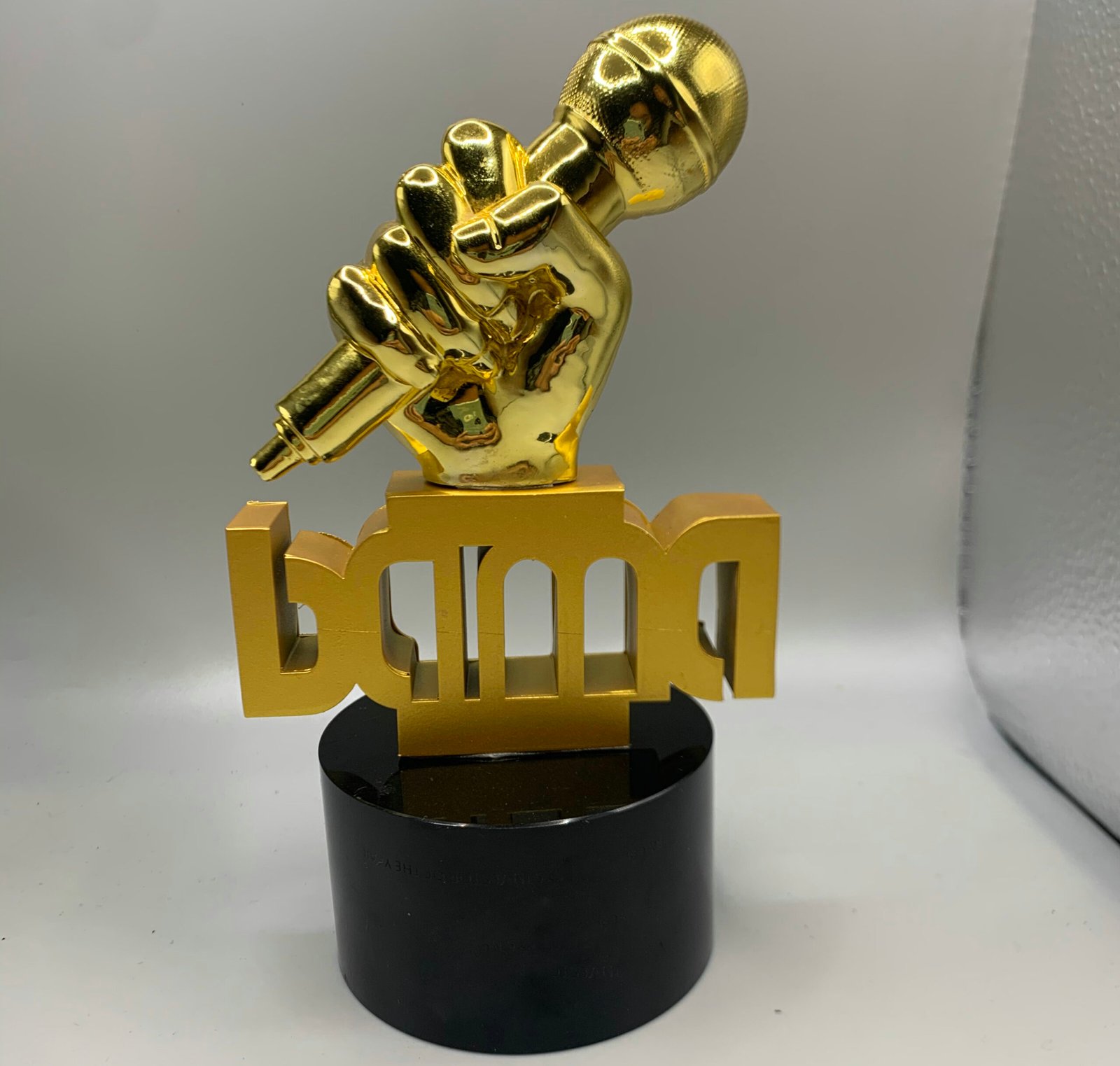 microphone trophy 02