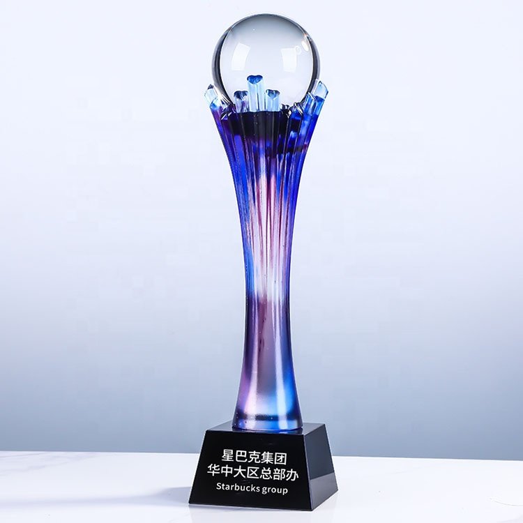 Coloured glaze trophy 03