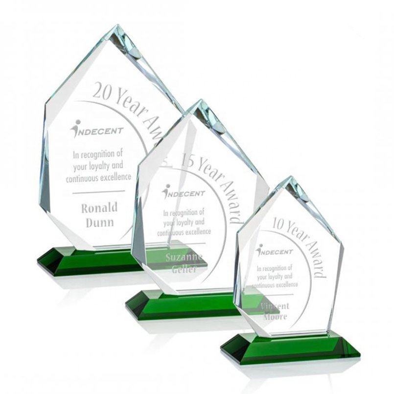 custom glass trophies​ 03