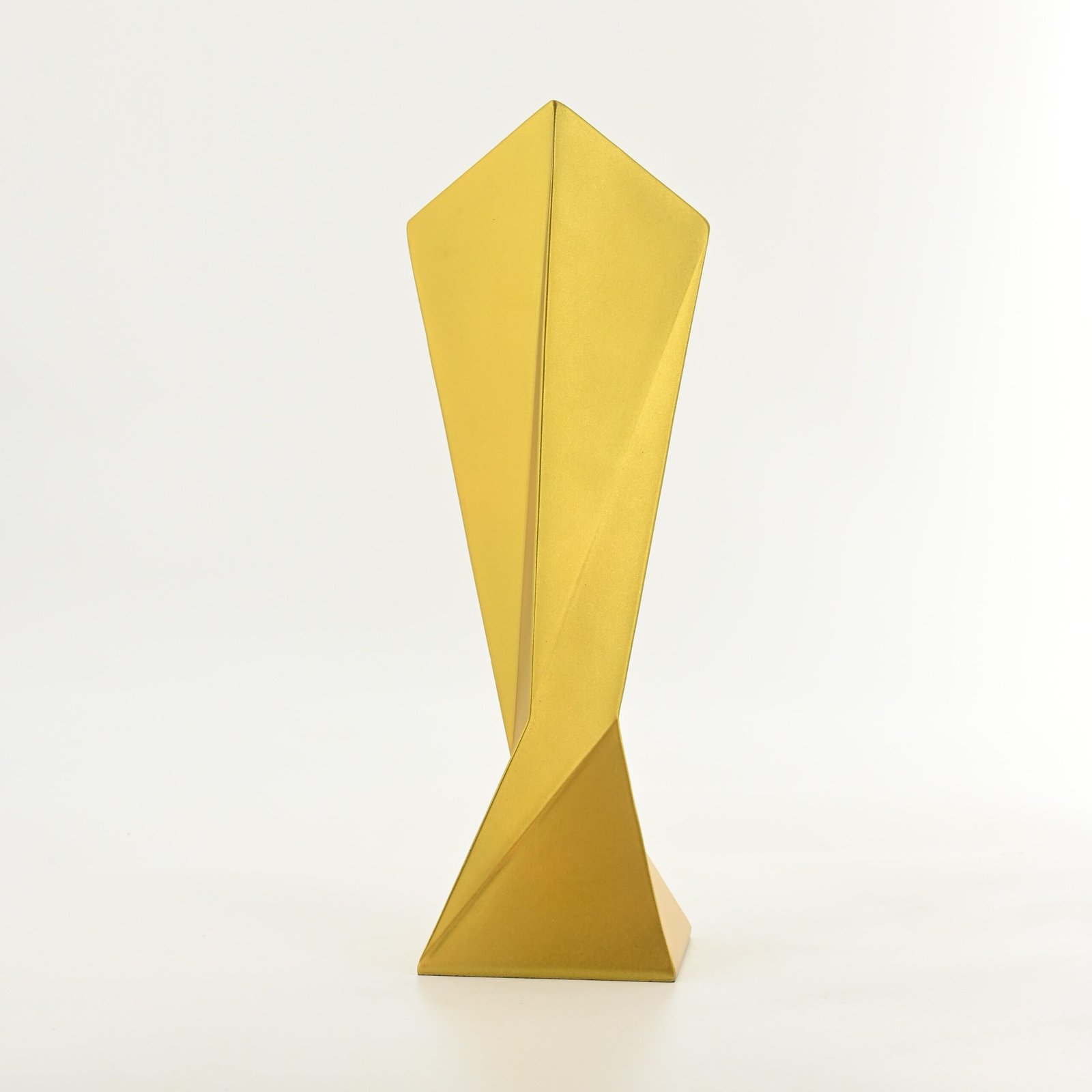 Metal Trophy Manufacturer 03