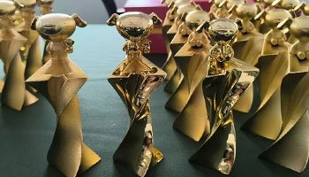 Metal LOGO Trophy