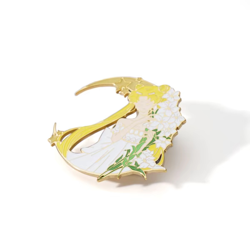 Sailor Moon badge 63-2