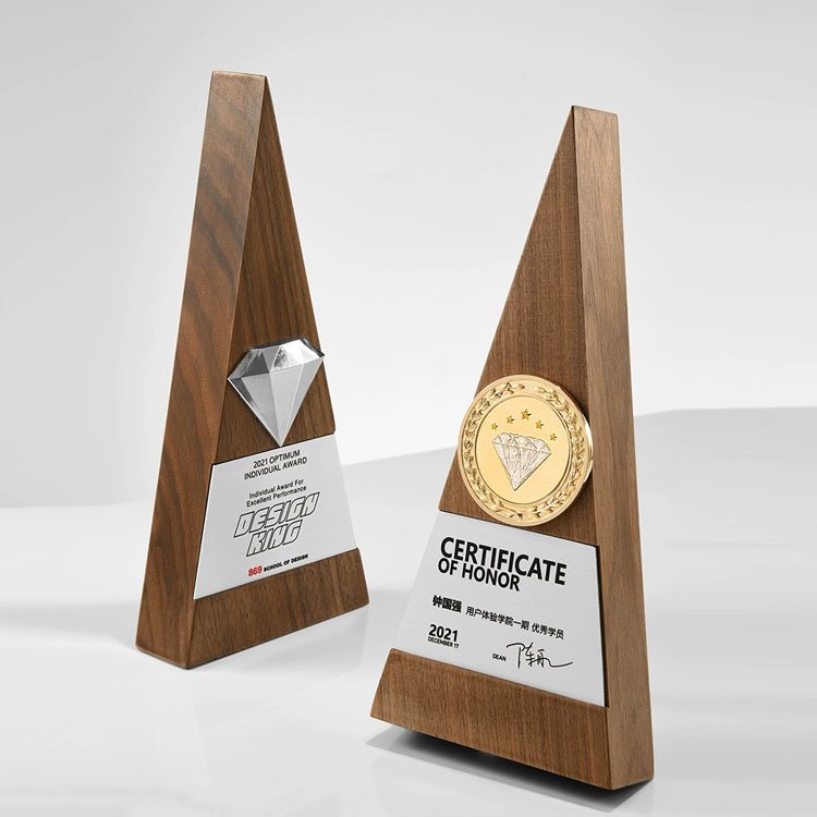 custom trophy​ 01