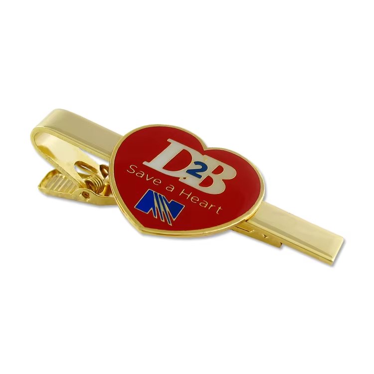heart shaped name badges 92-3