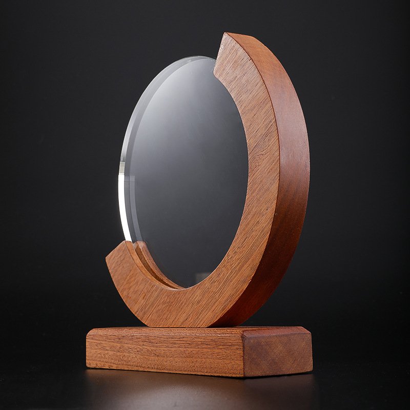 wood trophy 02