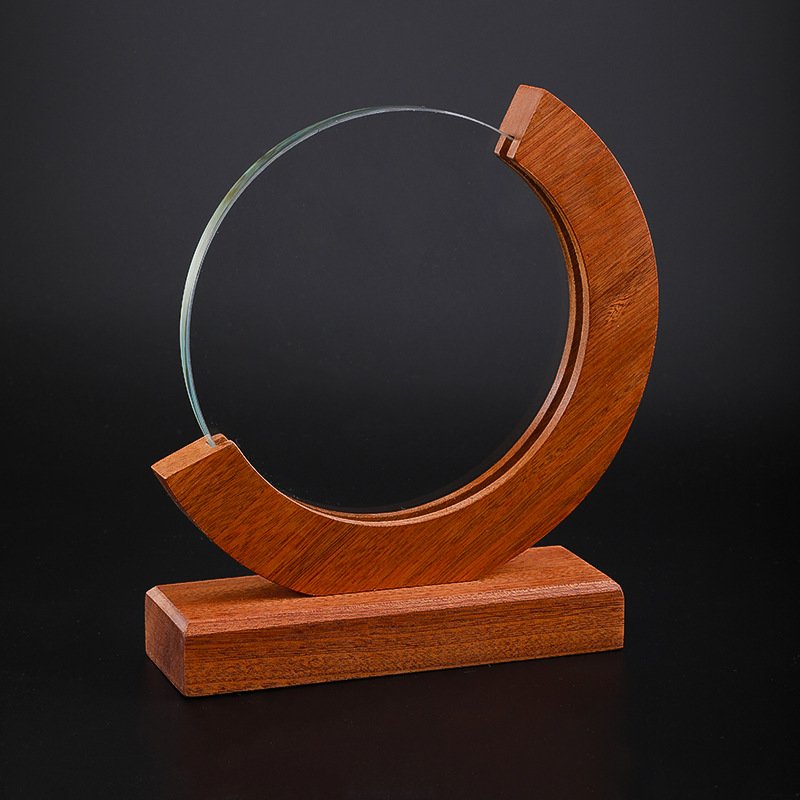 wood trophy 03