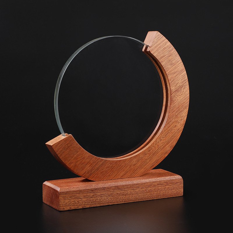 wood trophy 05