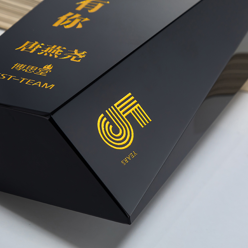 Coin trophy design 06