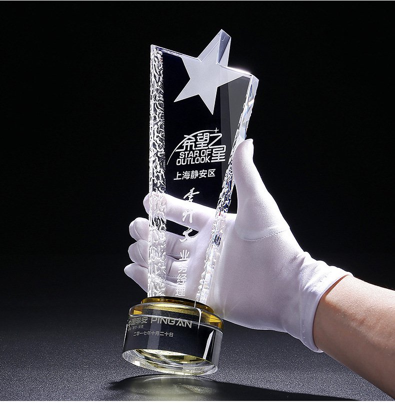 Crown Crystal Award 02