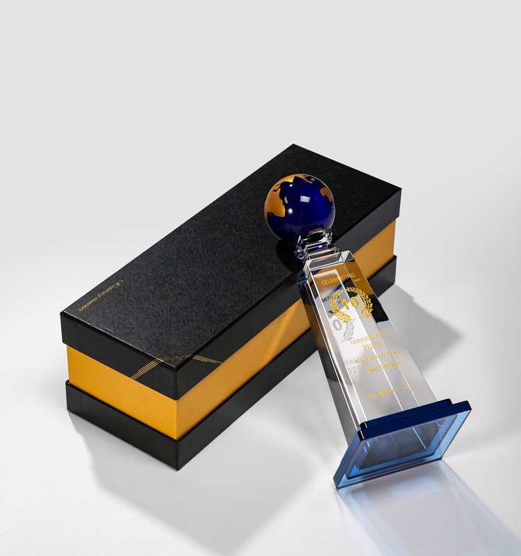 Crystal ball trophy 03
