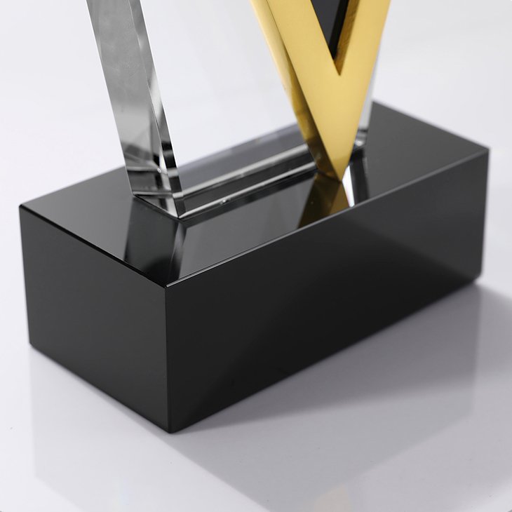 Designer trophy 06