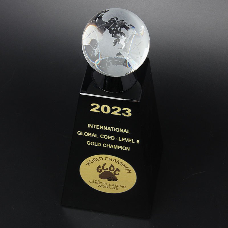 Earth Crystal Award 06
