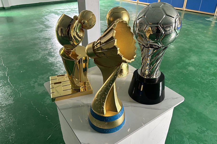 Permanent Trophy 01