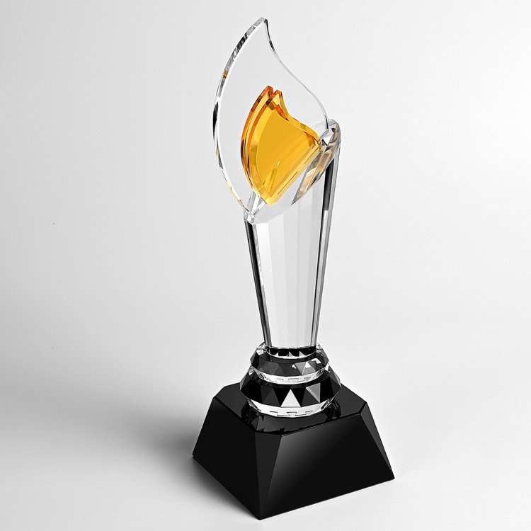 center trophy​ 02