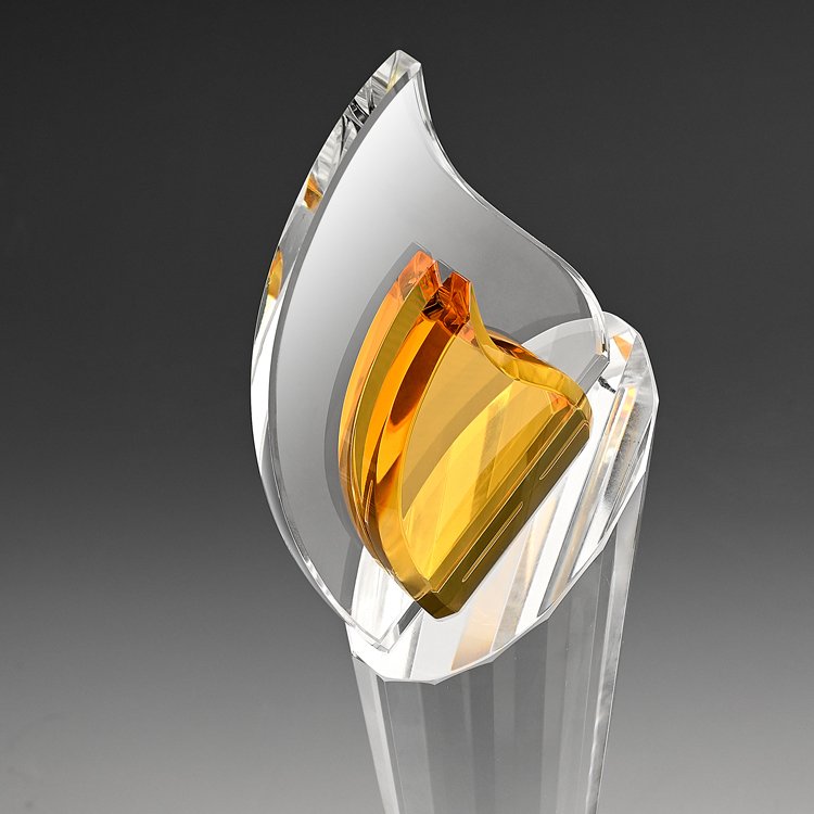center trophy​ 05