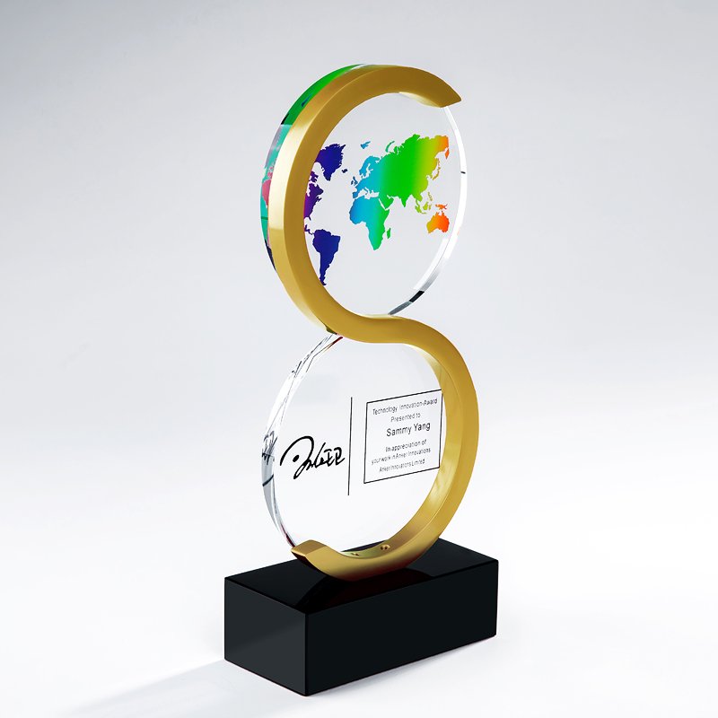 employee of the year trophy 02