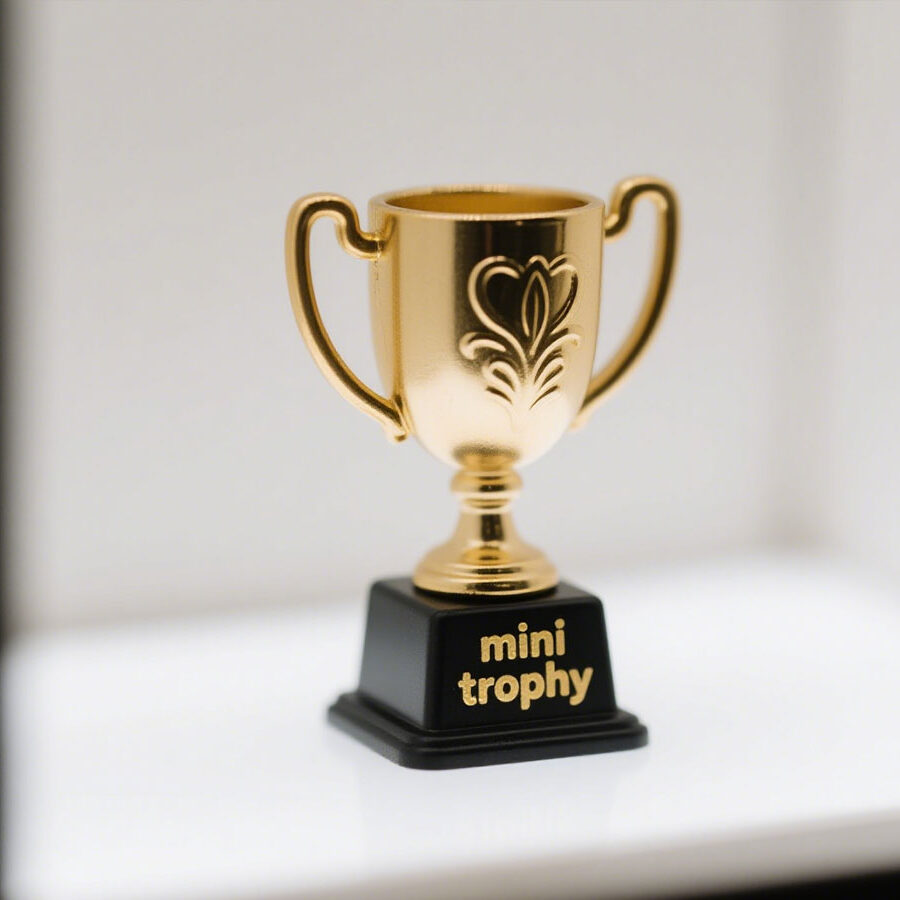 mini trophy 01