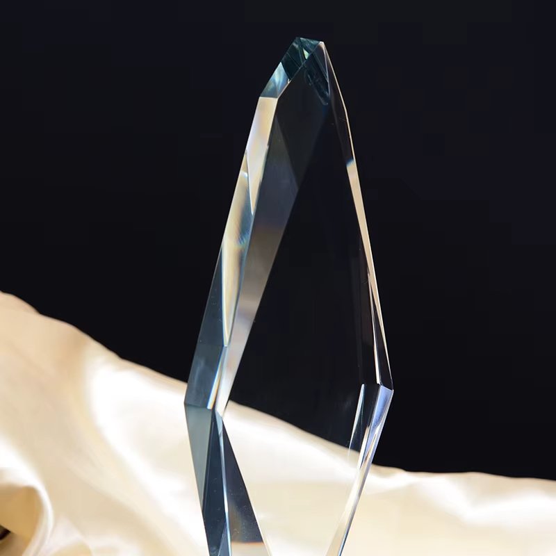 3d glass award​-04