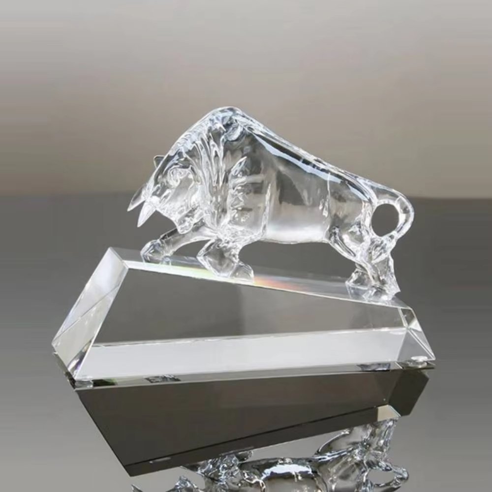 Crystal Bull 2-4