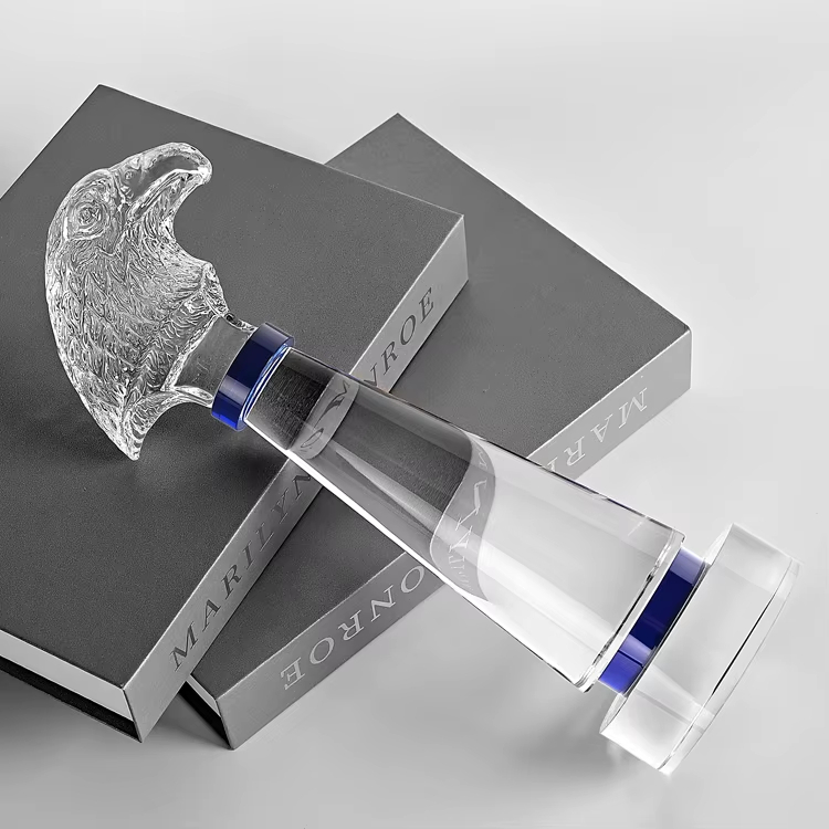 Crystal Eagle Trophy Custom-04