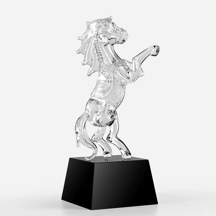 Crystal Pony Trophy-04
