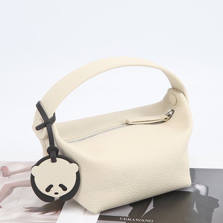 Panda keychain 87-2