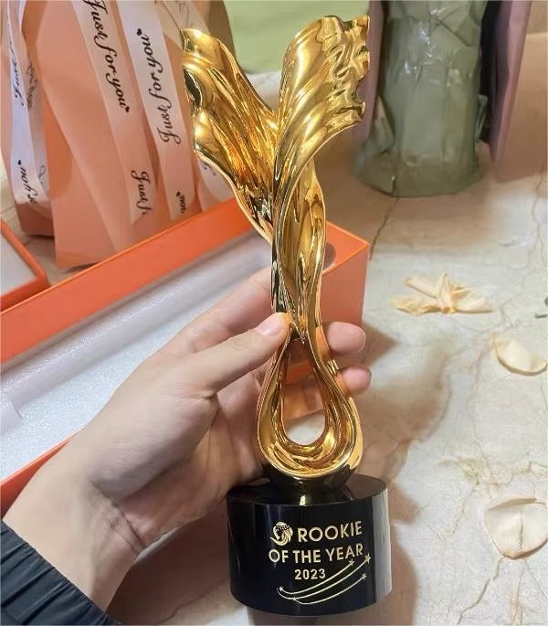 Resin Awards Manufacturer-05