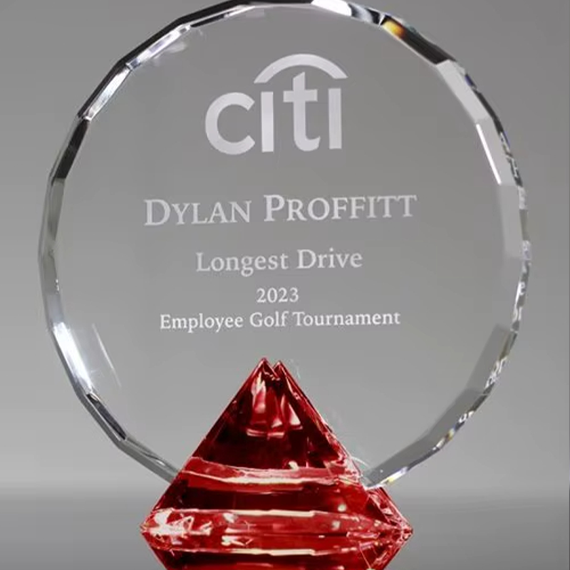 Round Glass Trophy Manufacturer2