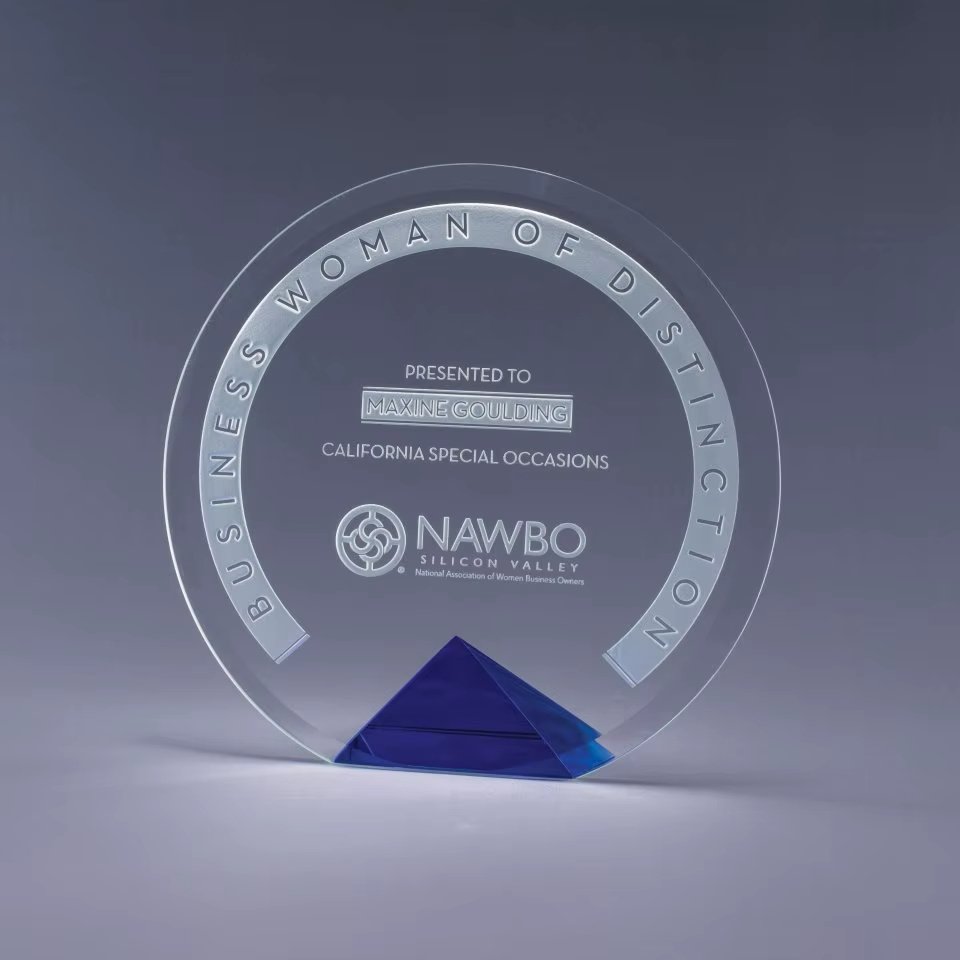 Round Glass Trophy Suppliers-02