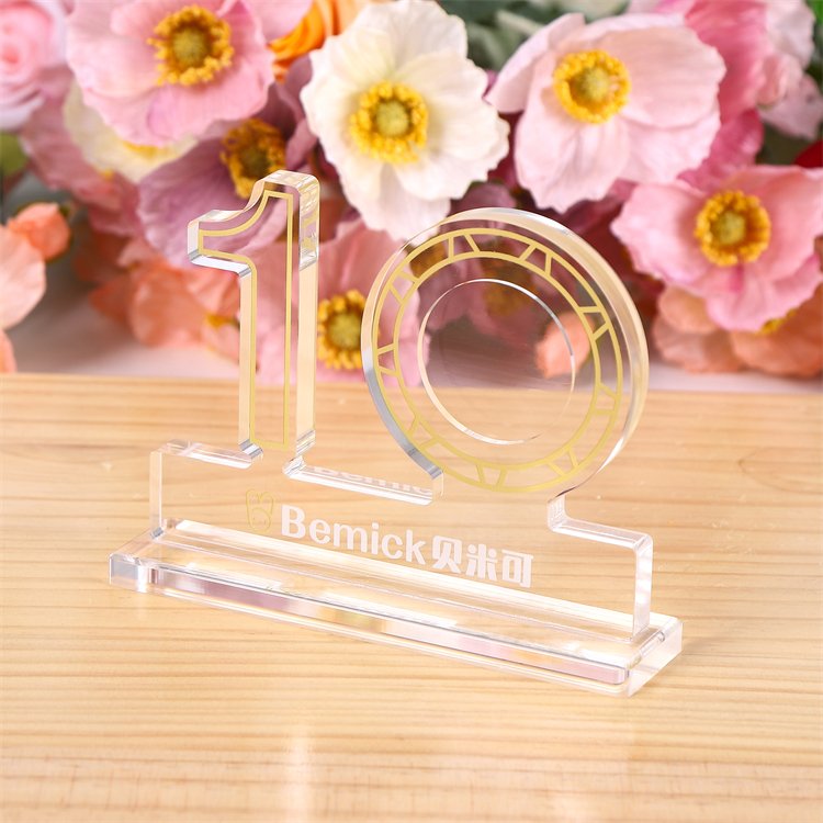 acrylic annual media award​ 02