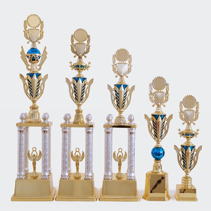 big plastic trophy​ 02
