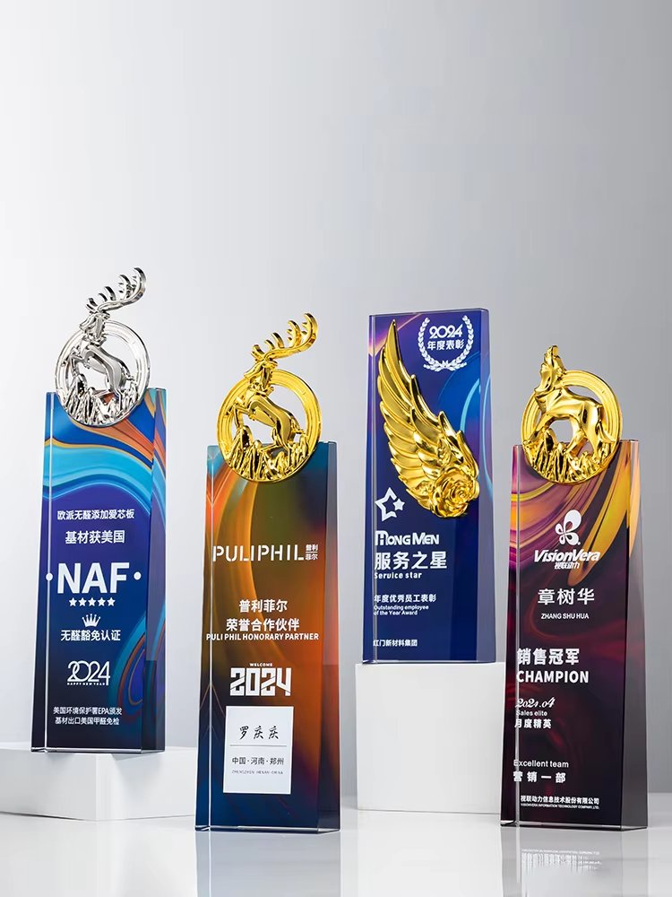 bronze wolf award​ 5-2