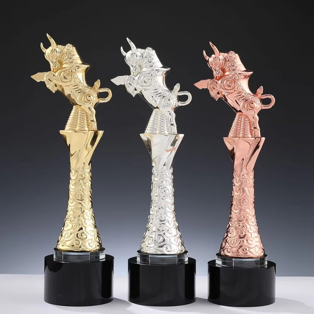 cow trophys​ 5-1