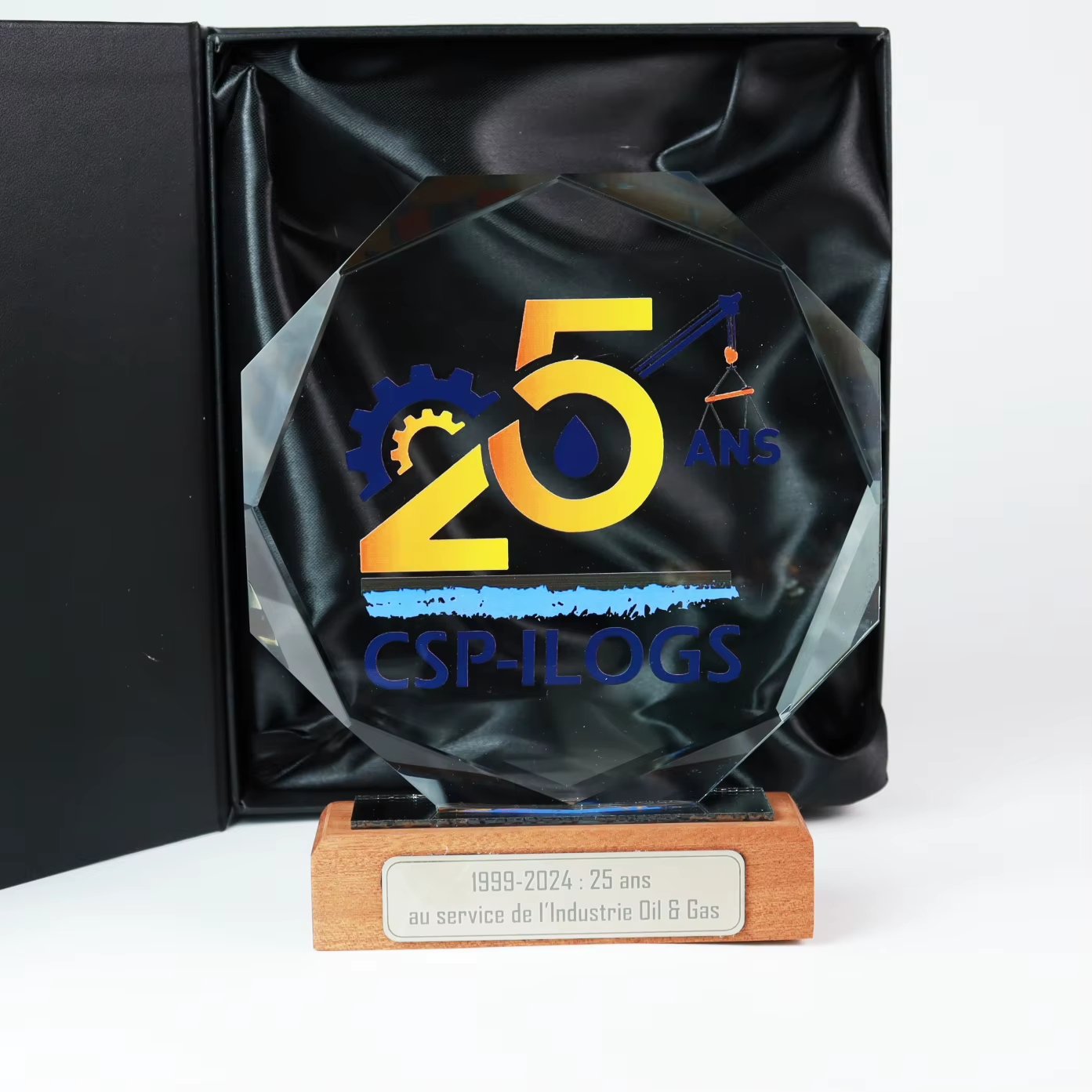 custom glass awards​ Suppliers-03