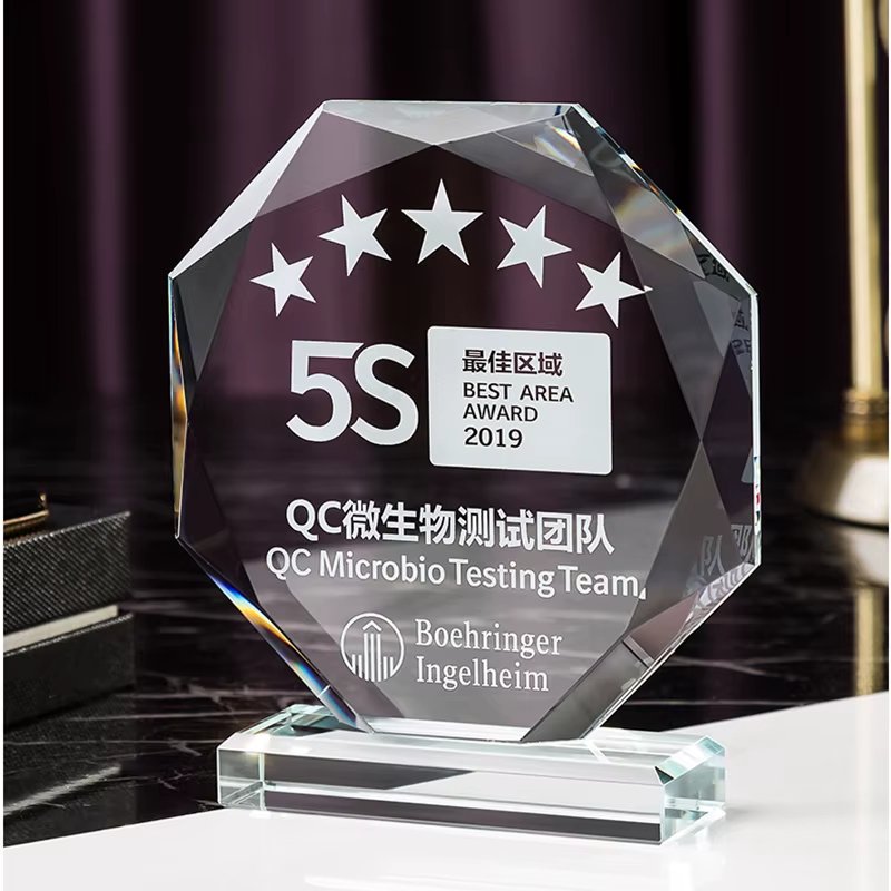 custom glass trophy​-03
