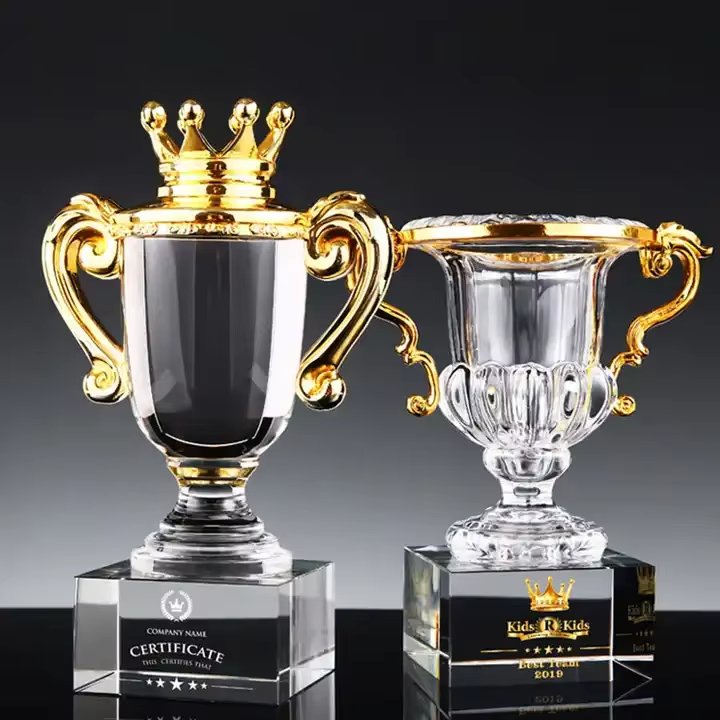 dubai soccer awards 23-1