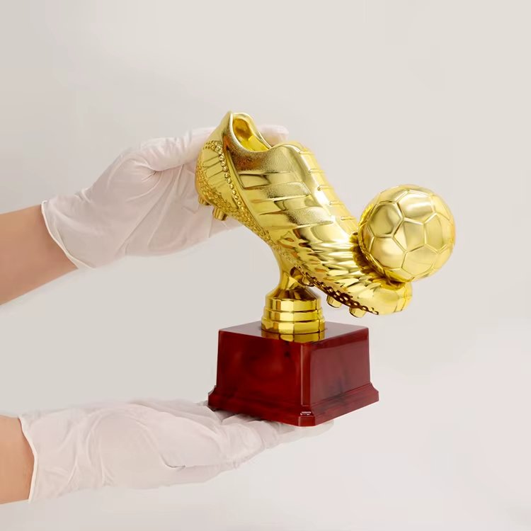 golden boot trophy​ custom-04
