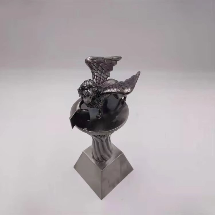 lion trophy​ 2-4