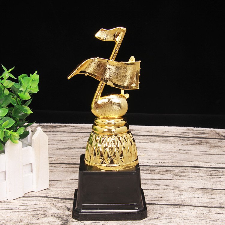 music award trophies 13-4