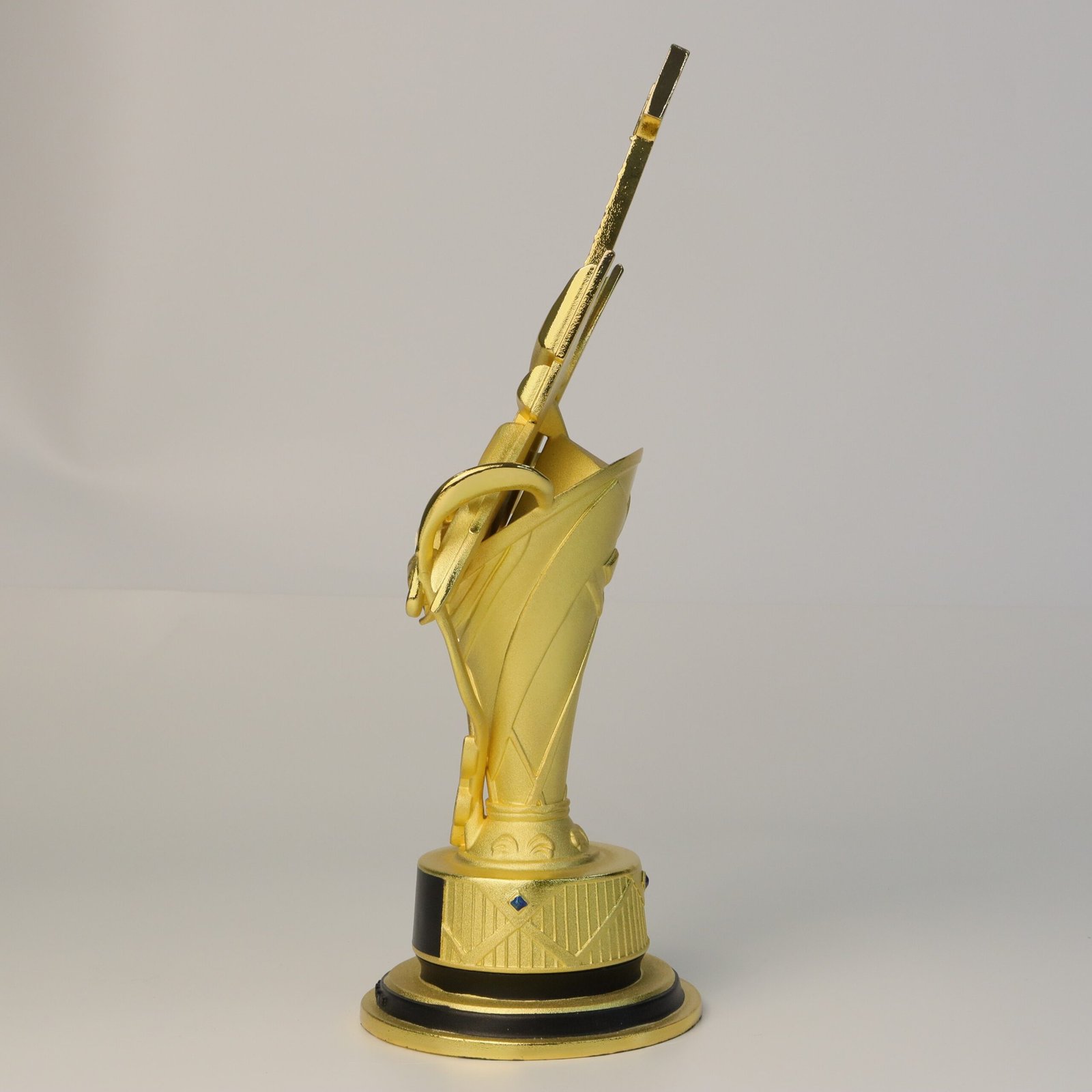 music awards trophy 10-3