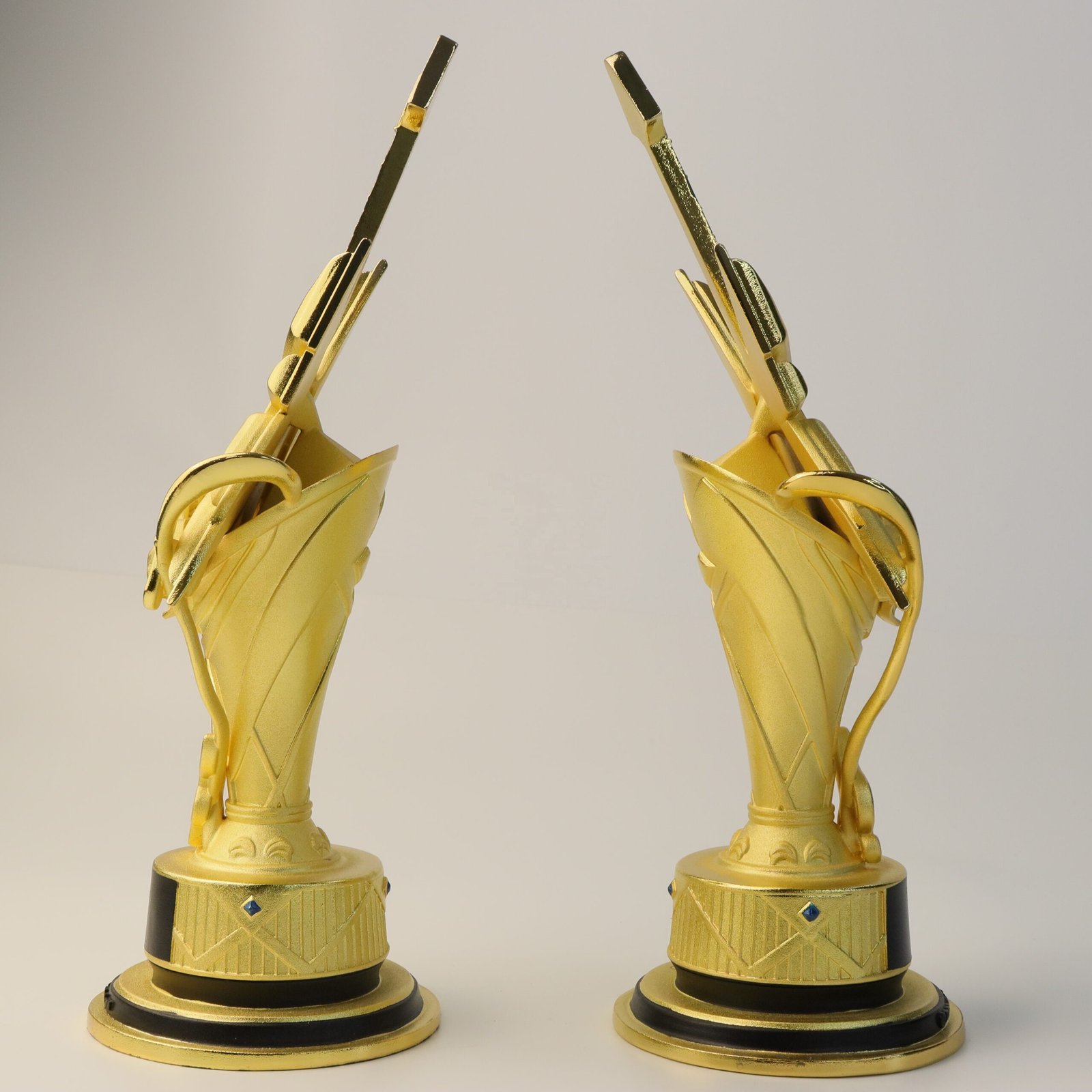 music awards trophy 10-4