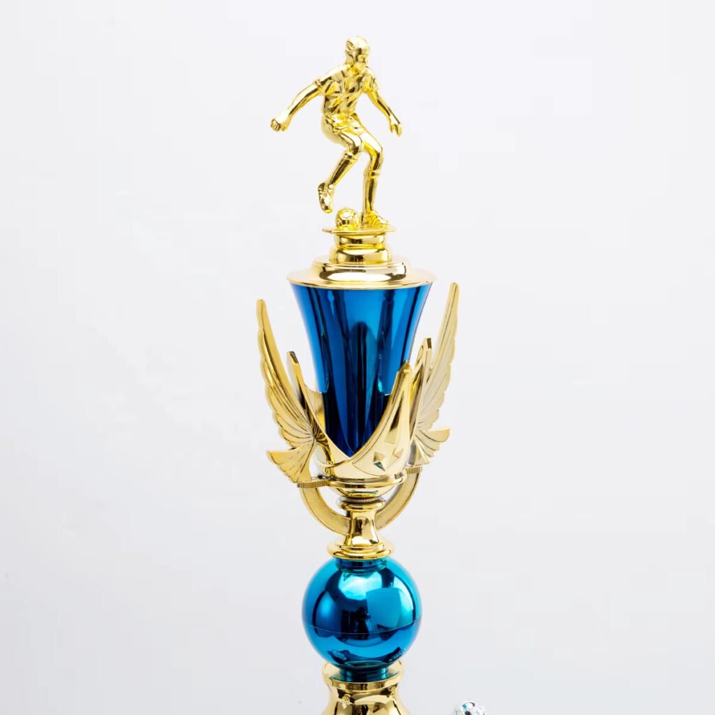 soccer Pillar Trophy-05