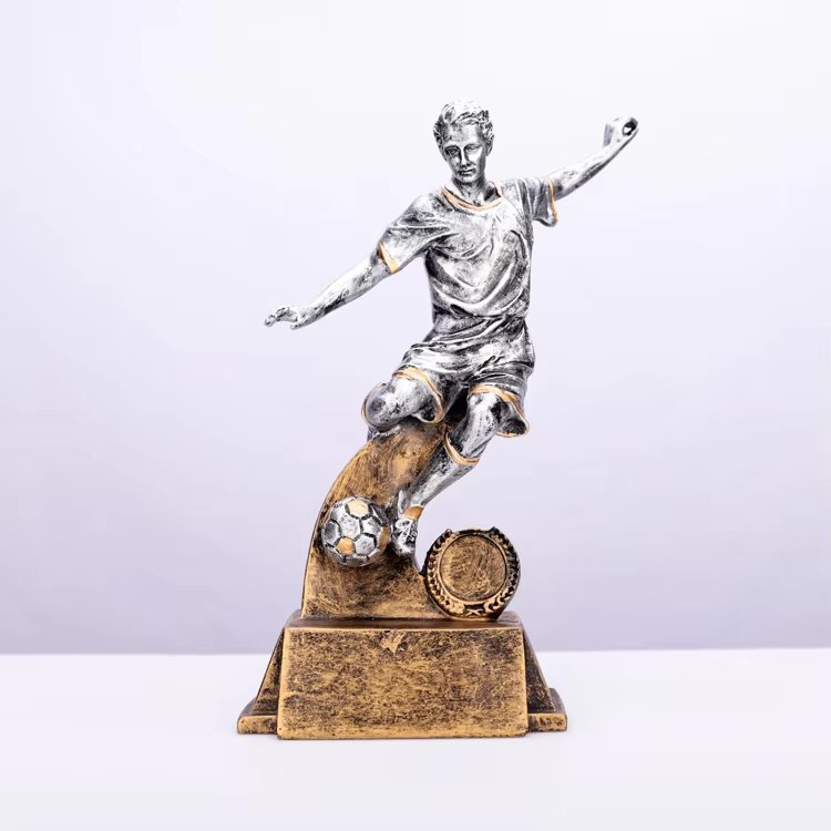 soccer trophie 19-3