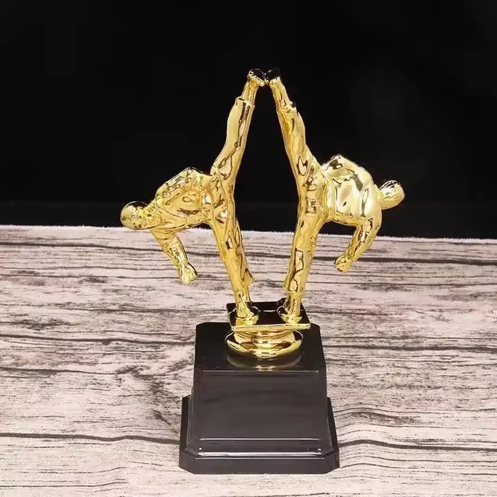 taekwondo trophy​ 5-4
