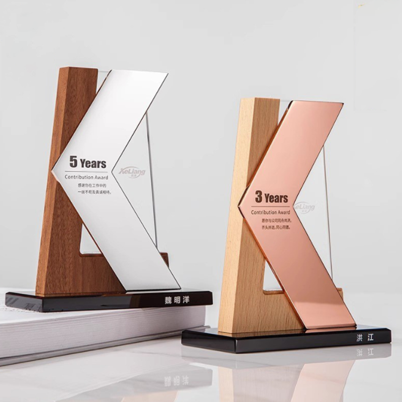 wood metal chinese gp trophy 01